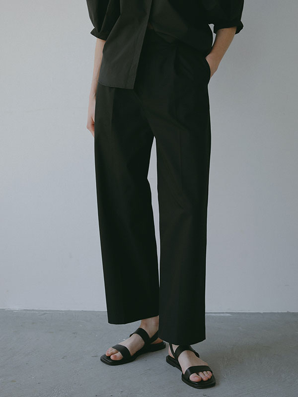 ダーツ NOZOMI DEPENDRE Wストラップニットキャミ(F WHITE): トップス │ ETRE