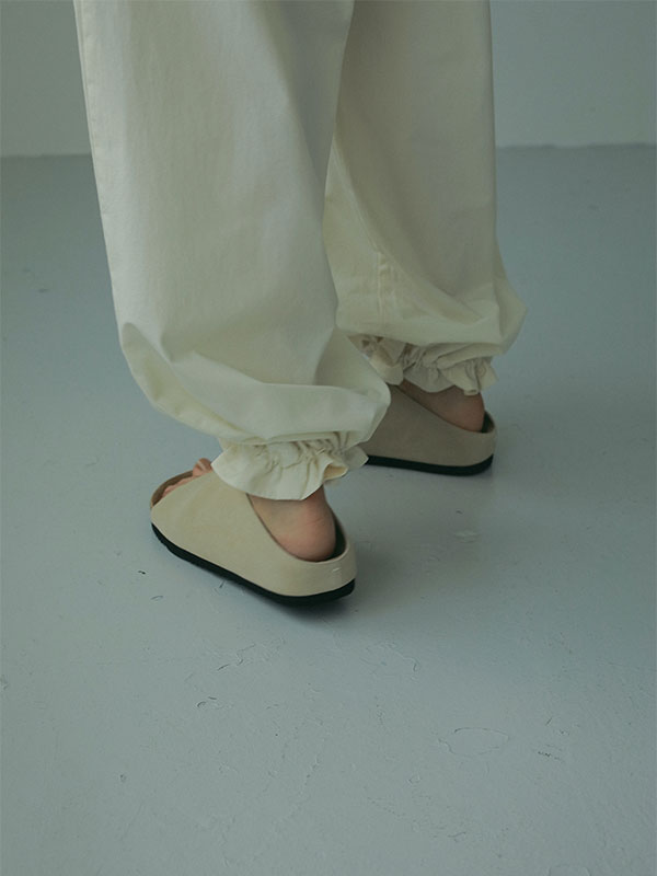 ドロストヘムコットンパンツ(S OFF WHITE): ボトムス │ ETRE
