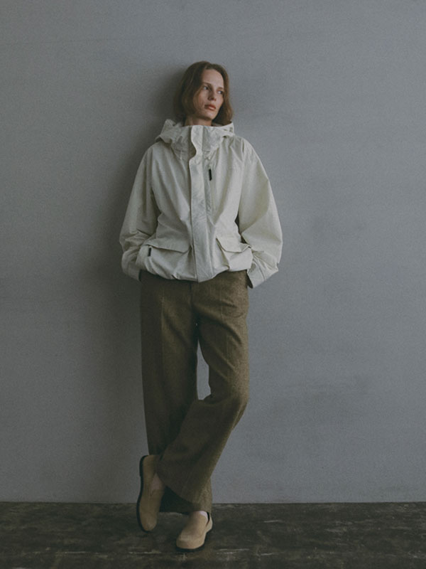 Marmot×ETRE TOKYO PERTEXマウンテンパーカー