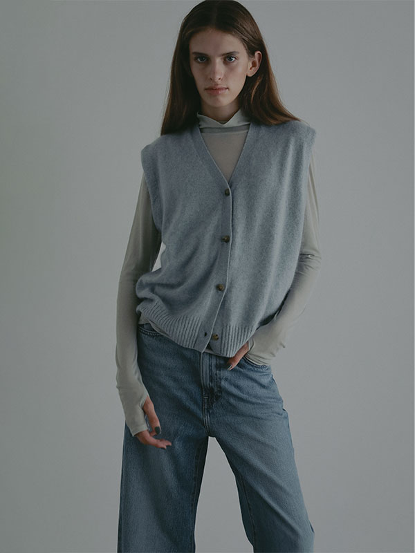 プレーンステッチVネックニットベスト