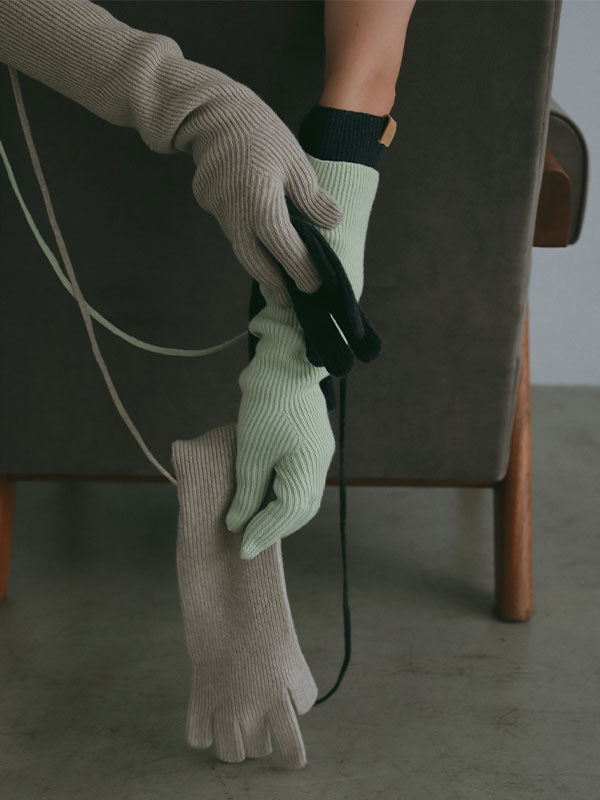 ホールガーメントロングニットグローブ