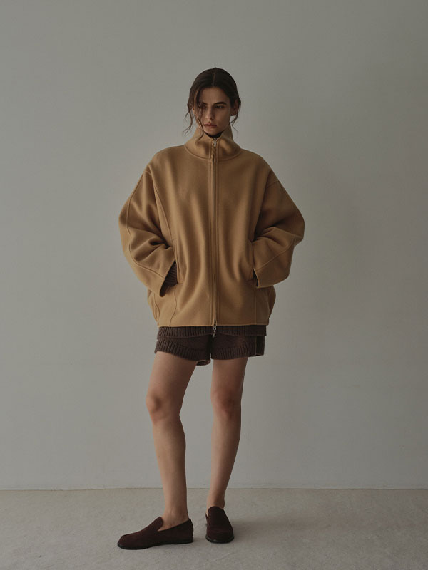 メルトンスタンドネックリバーブルゾン