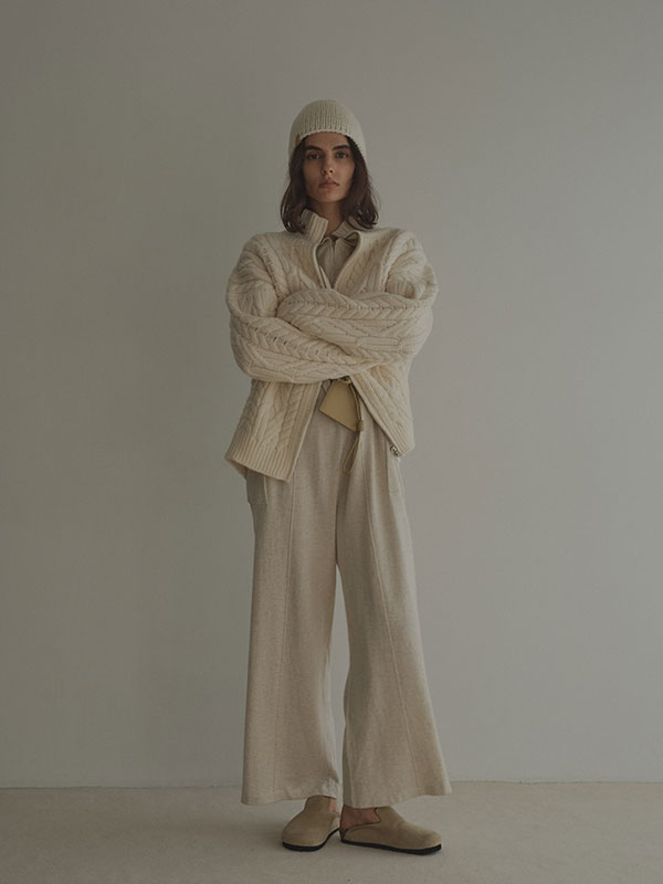 ダブルジップケーブルニットカーディガン