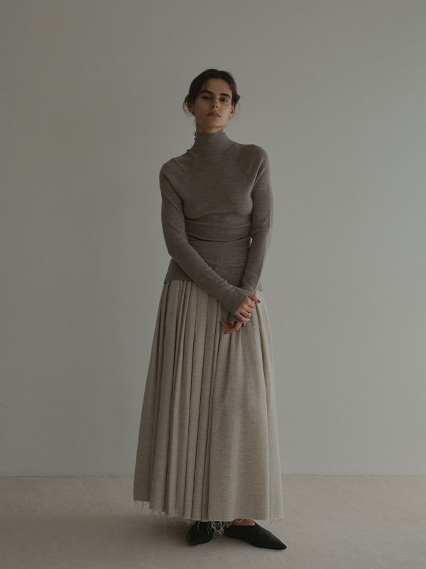 ダブルクロスボリュームスカート