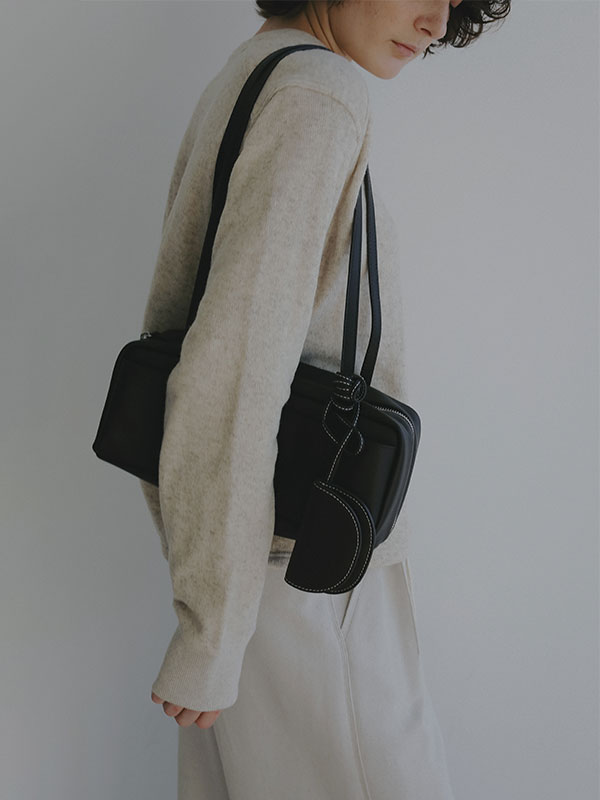 オープンポケットレザーボストン