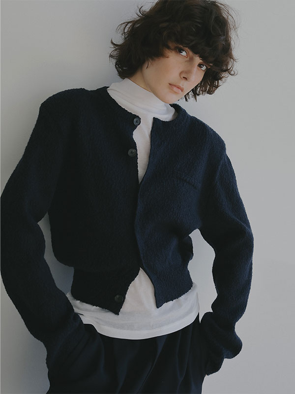 【新品】ETRE TOKYO 完売 ハンドニットカーディガン ネイビー F 新品】ETRE TOKYO 完売 ハンドニットカーディガン ネイビー F