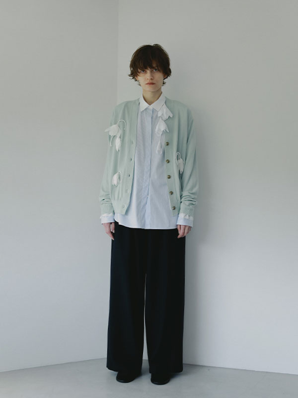 SANTEフラワーモチーフＶネックニットカーディガン