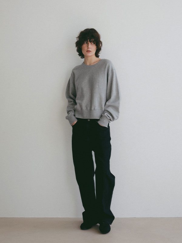 コンパクトスウェットシャツ(F BEIGE): トップス │ ETRE TOKYO