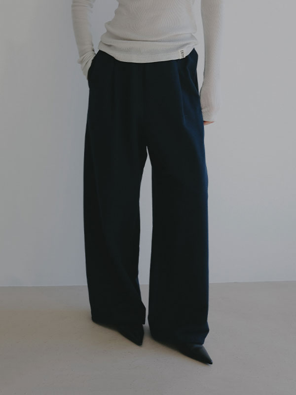 クリーンスウェットパンツ