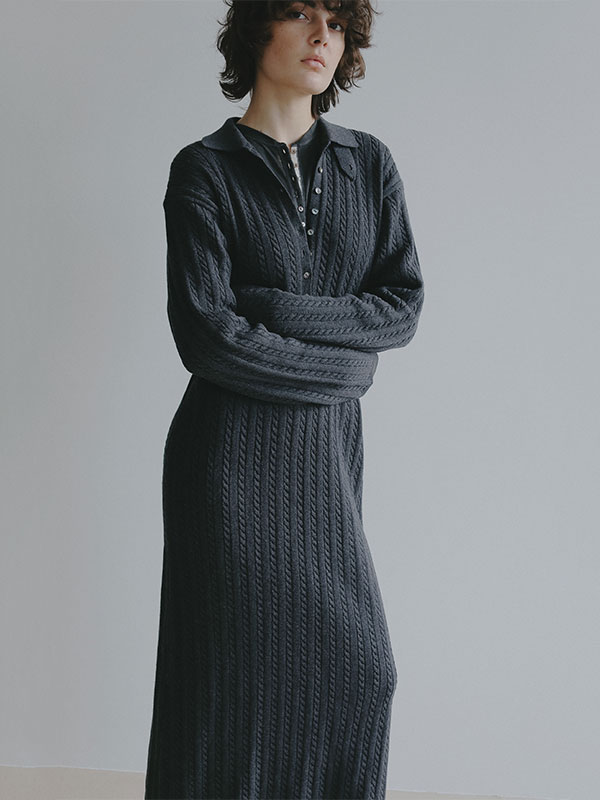 ナローケーブルニットワンピース