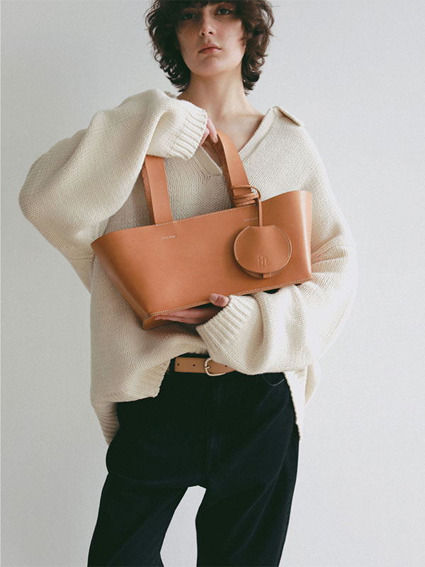 タンドレザートートバッグ