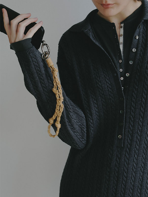 レザーコードショートマルチストラップ