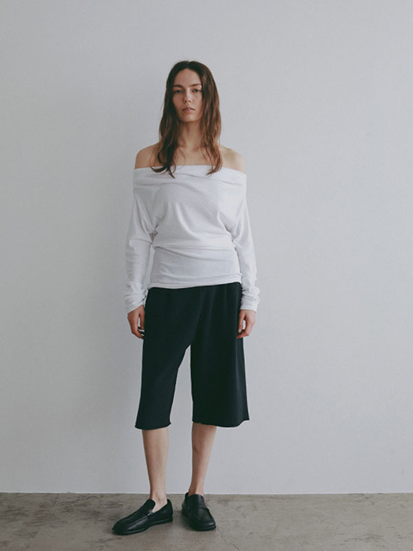 ワンショルダードレーププルオーバー