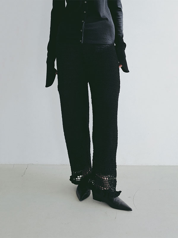 クロシェニットパンツ