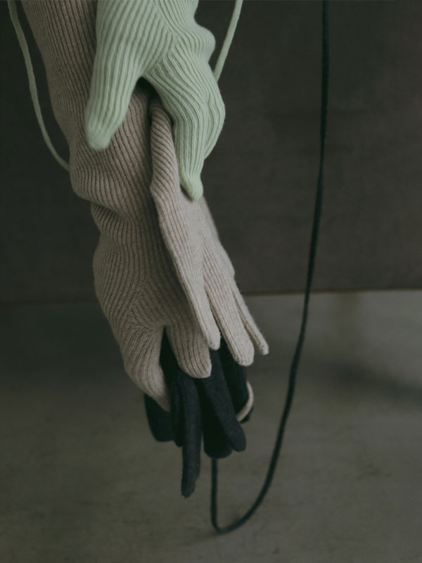 ホールガーメントロングニットグローブ