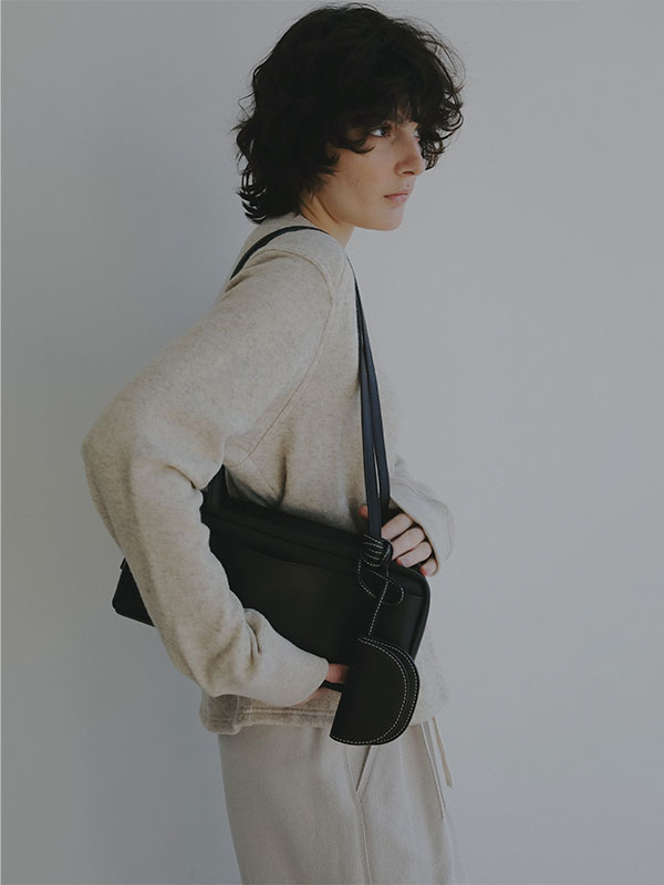 オープンポケットレザーボストン