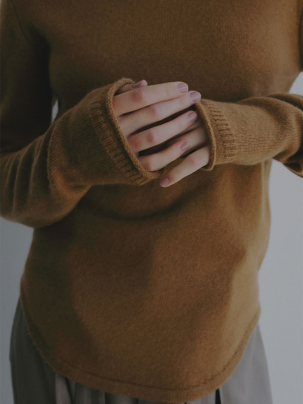 ウールカシミヤタートルネックニットプルオーバー