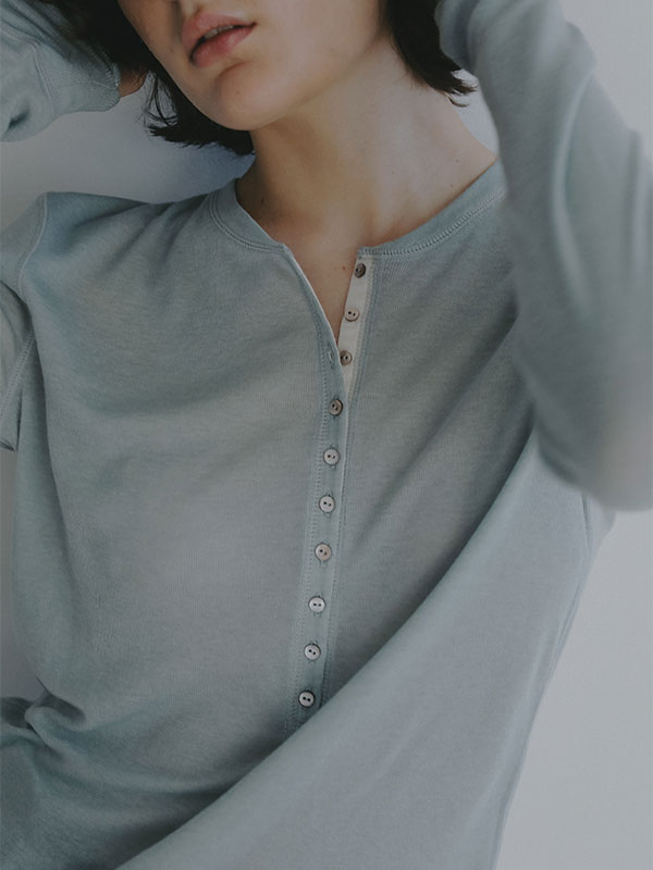 ウールフライスヘンリーネックプルオーバー