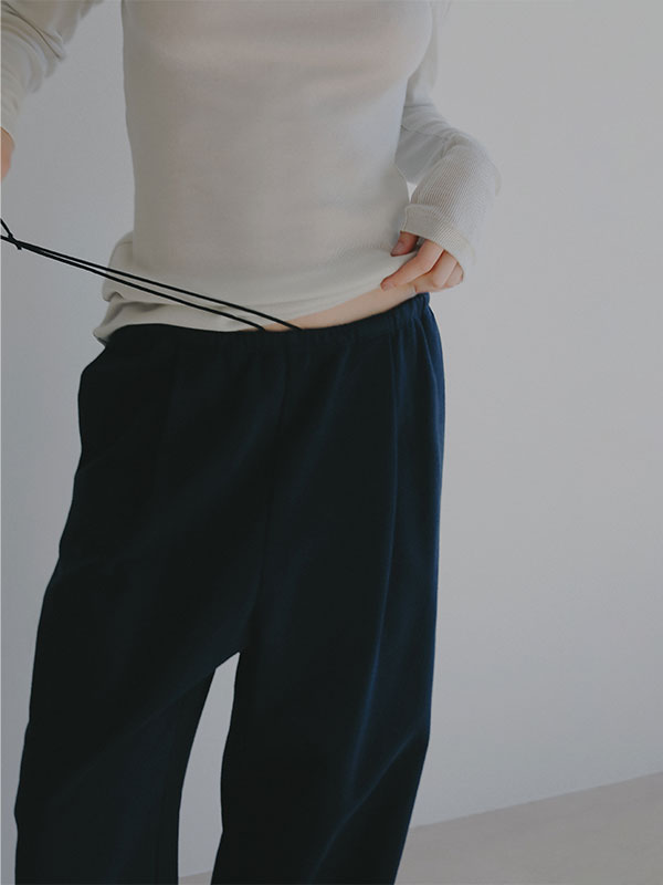 クリーンスウェットパンツ