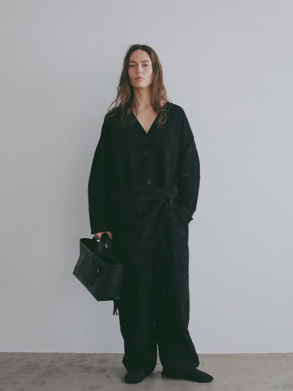 エンブロイダリースカーフ