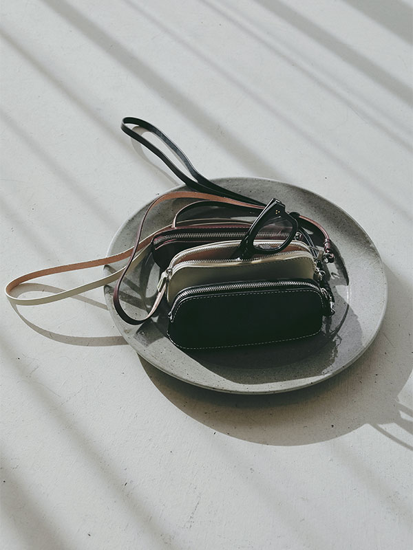 タンドレザージップサングラスケース