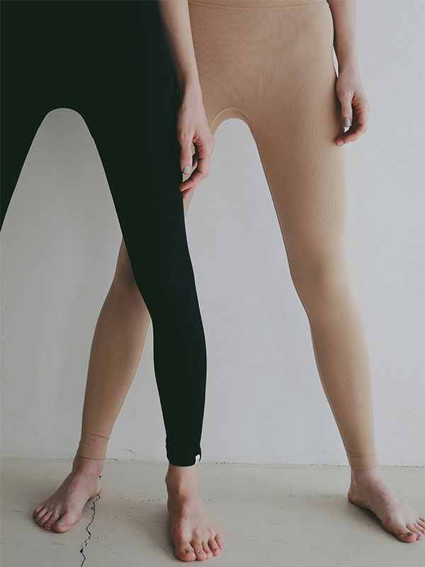 AMPHI×ETRE TOKYOフィットハイウエストレギンス