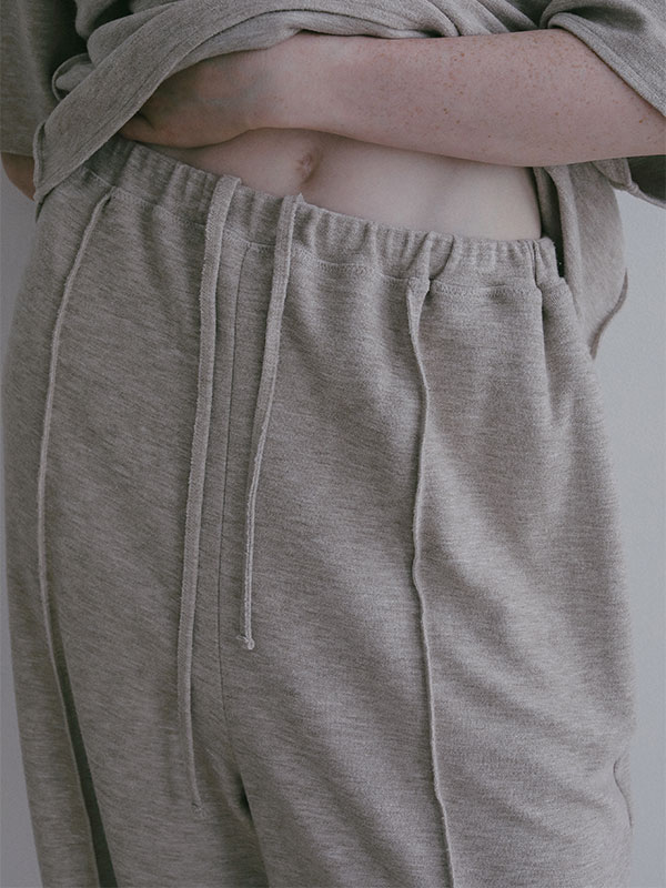 パイルピンタックワイドパンツ