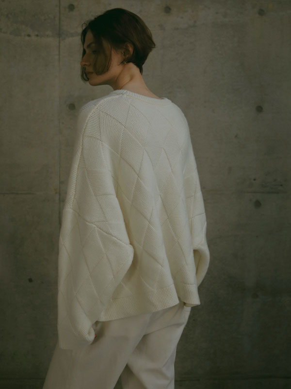 クロスパターンボクシーニットプルオーバー(F WHITE): トップス 