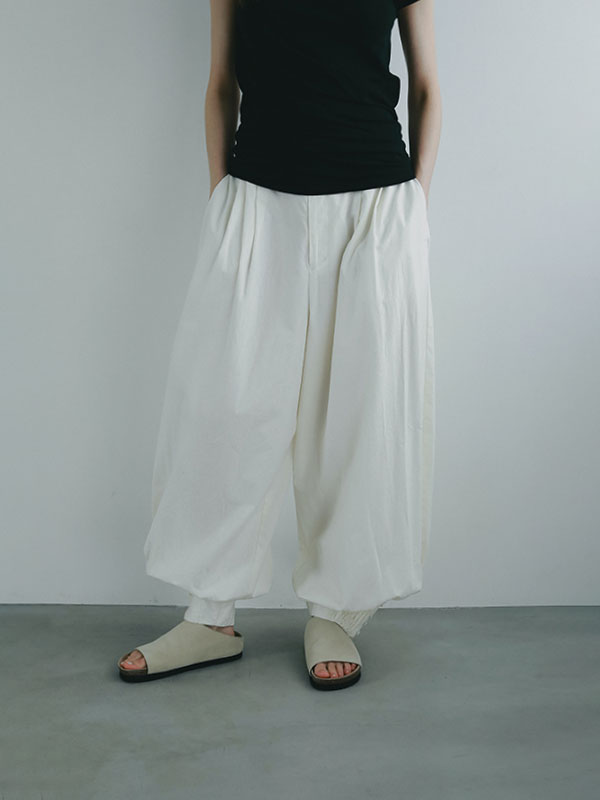 コットンシルクカーヴィーパンツ