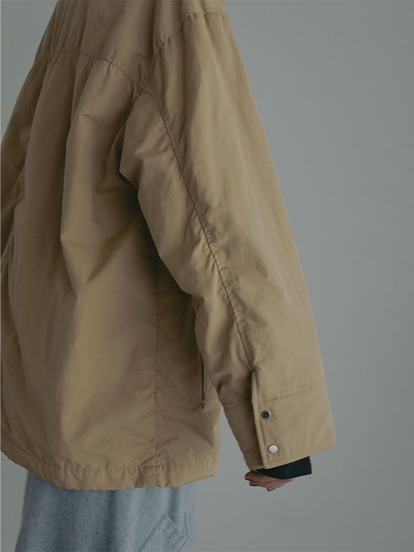 コンビネックワークブルゾン