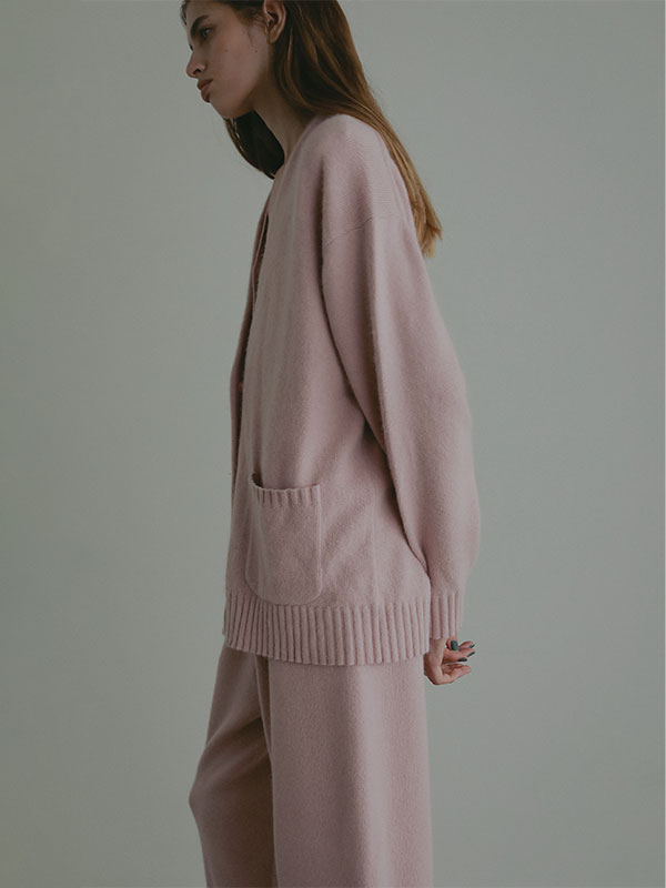 プレーンステッチＶネックニットカーディガン