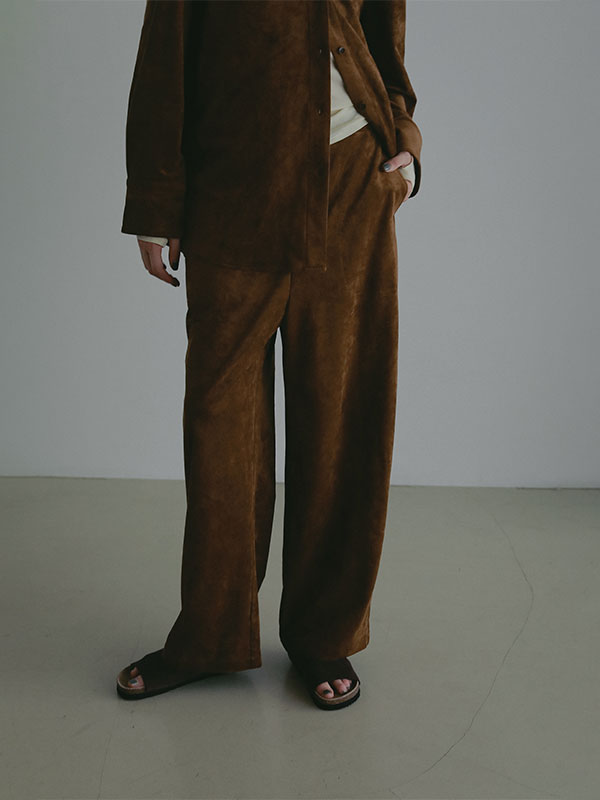 フェイクスウェードリラクシーパンツ