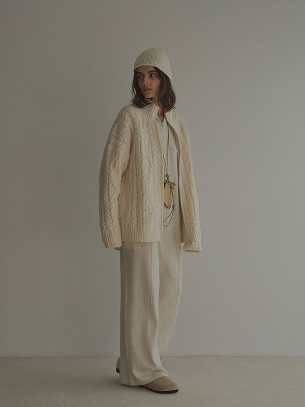 ダブルジップケーブルニットカーディガン