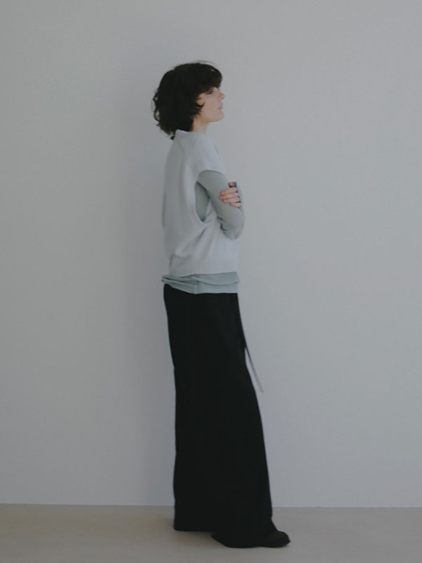 ウールカシミヤスリーブレスニットプルオーバー