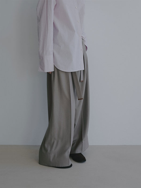 ベルテッドタックワイドパンツ