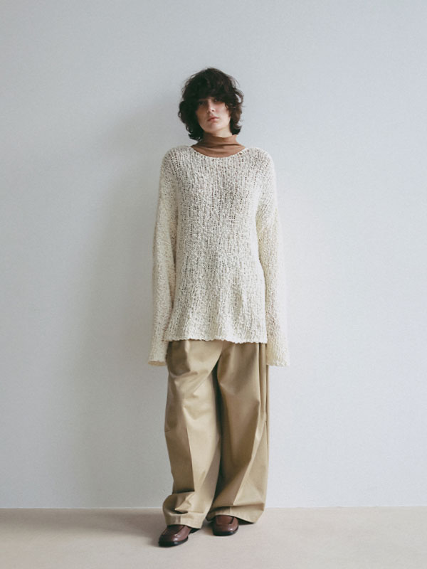 ソフトレザースクエアローファー