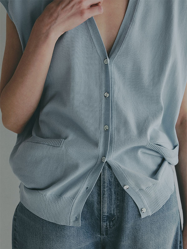 スヴィンコットンニットベスト(F NAVY): トップス │ ETRE TOKYO