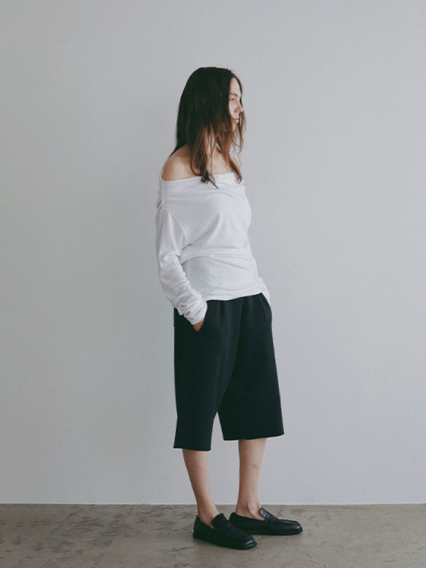 ワンショルダードレーププルオーバー