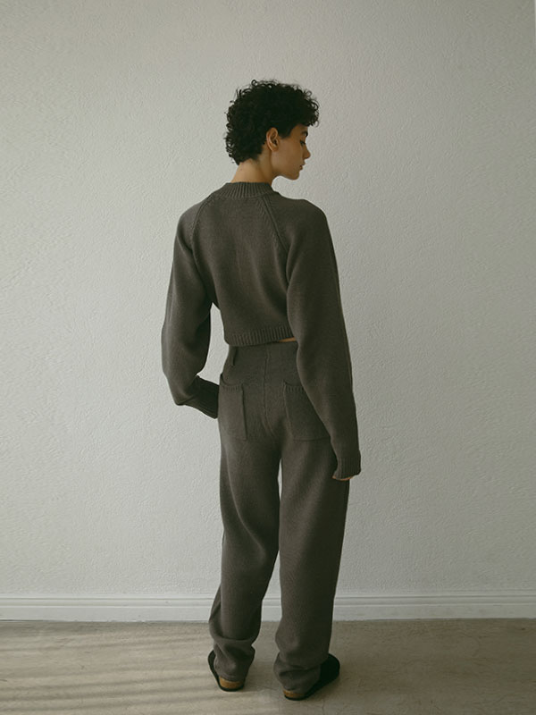 ハイネックコンパクトニットカーディガン