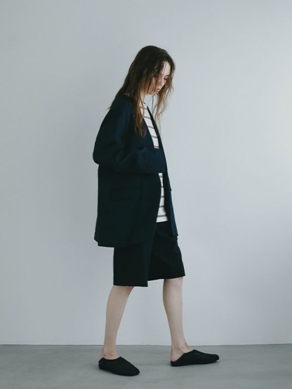 リネンノーカラージャケット