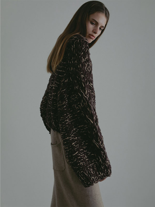 ハンドニットケーブルプルオーバー