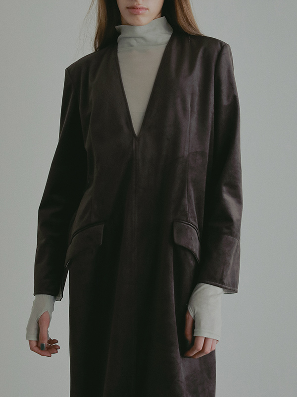 バーサタイルハイネックシアーロンTee