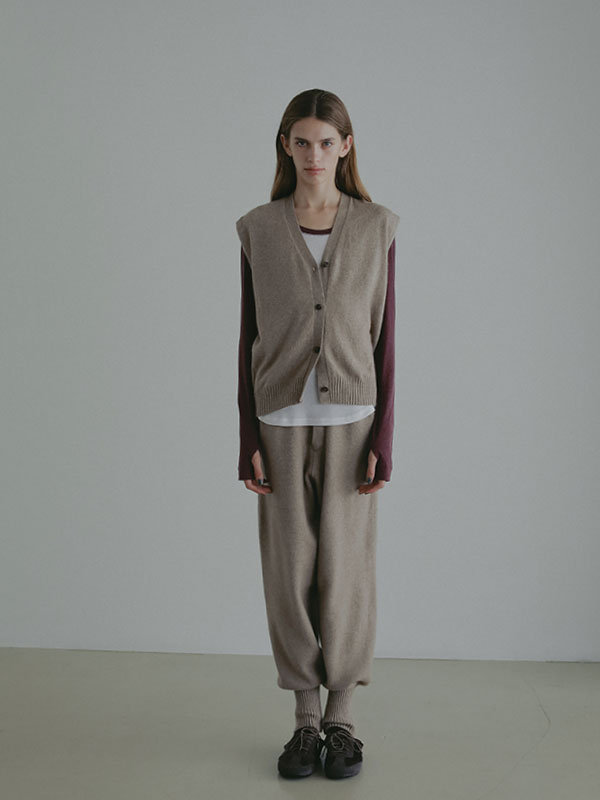 オールニードルニットジョガーパンツ