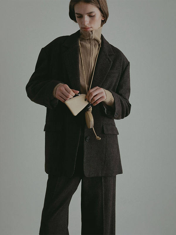 レザーコードマルチポーチ