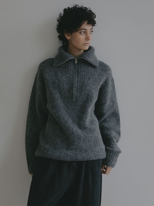 ハーフジップアルパカニットプルオーバー