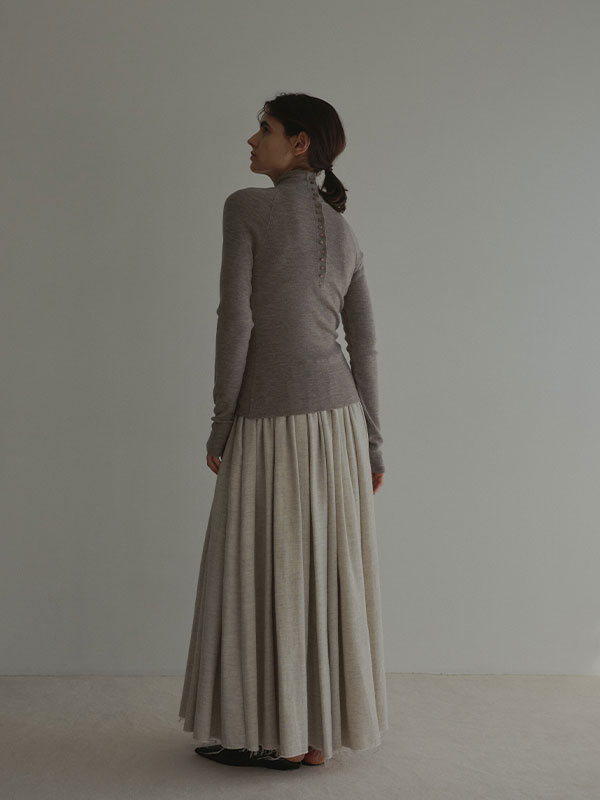 ダブルクロスボリュームスカート