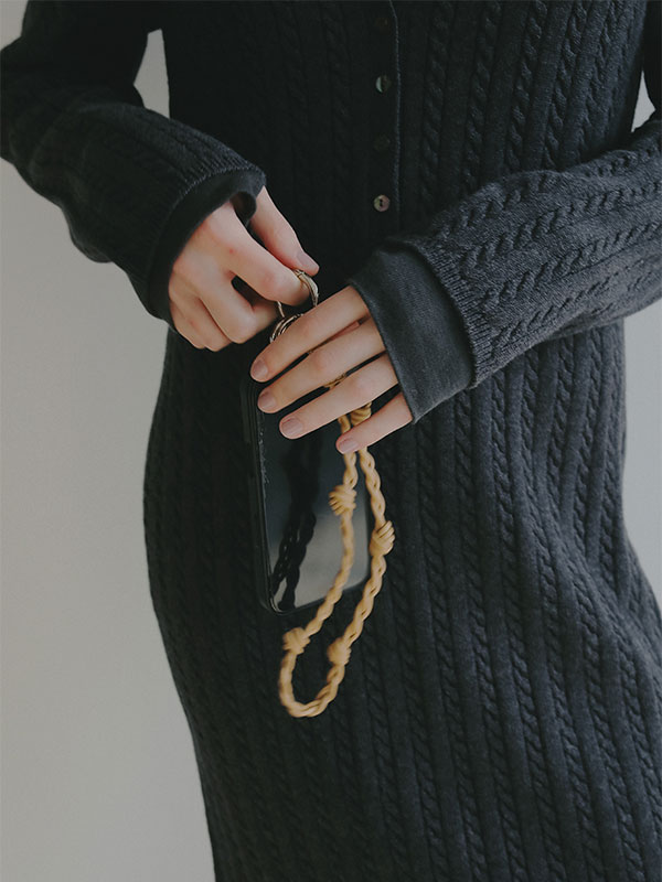 レザーコードショートマルチストラップ