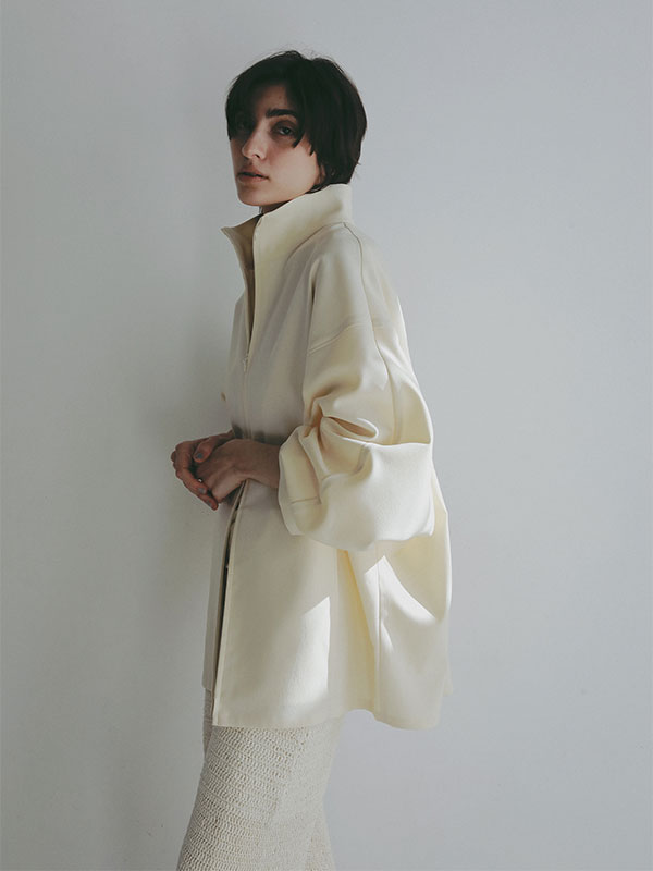 ハイネックドルマンスリーブシャツブルゾン