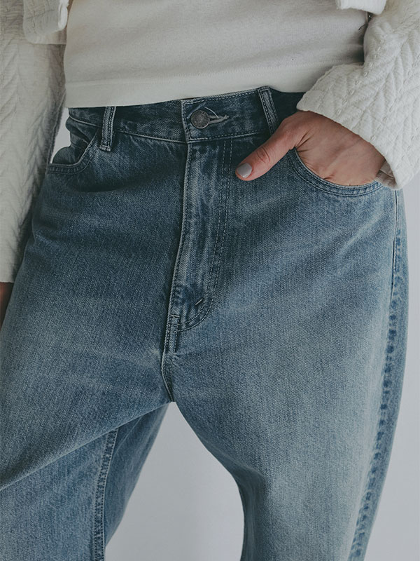 ハイライズストレートデニム