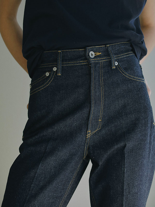 YANUK×ETRE TOKYO Center Crease Straight Denim(21 INDIGO